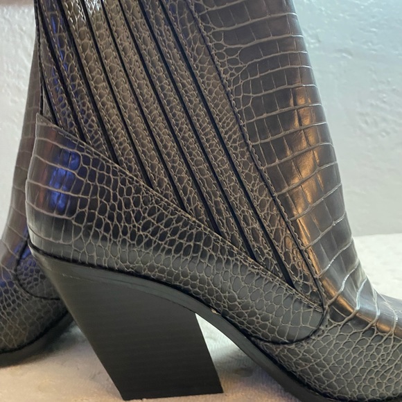 ZARA Reptile Pattern Dark Grey Cowboy Type Boot - Picture 7 of 16